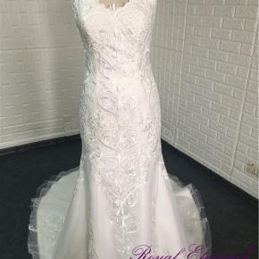 Chape Train Lace Mermaid Bridal Dresses  RE2250