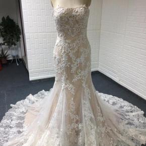  Lace Applique Fishtai Bridal Dresses with Extra lace underneath
